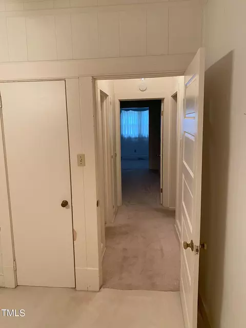 Entry Way - 304 E D St, Erwin, NC 28339 photo 1 of 7