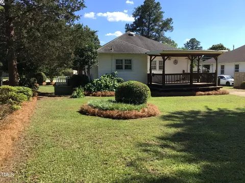 Exterior - 304 E D St, Erwin, NC 28339 photo 20 of 33