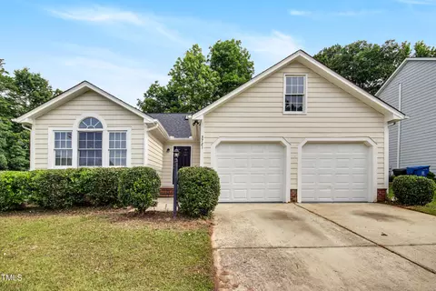 3721 Phillips Way E, Durham, NC 27713