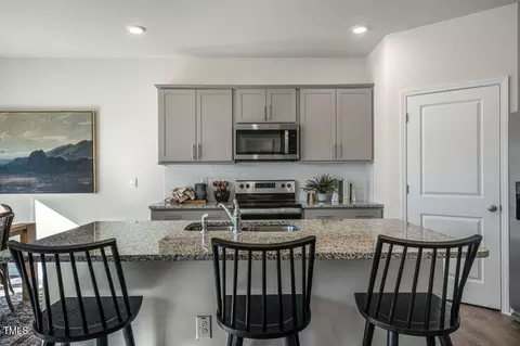 Kitchen - 200 Ogburn Hicks Way, Willow Spring, NC 27592 photo 4 of 4