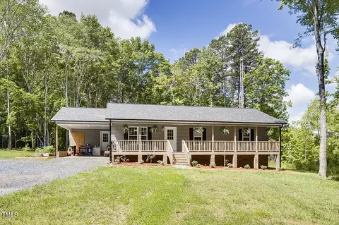 1038 Hub Morris Rd, Randleman, NC 27317