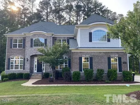1521 Sandybrook Ln, Wake Forest, NC 27587