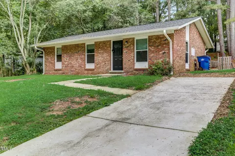 524 Solar Dr, Raleigh, NC 27610