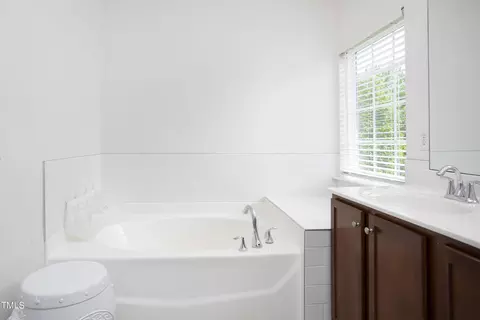 1811 Hackney Ln, Durham, NC 27703 photo 26