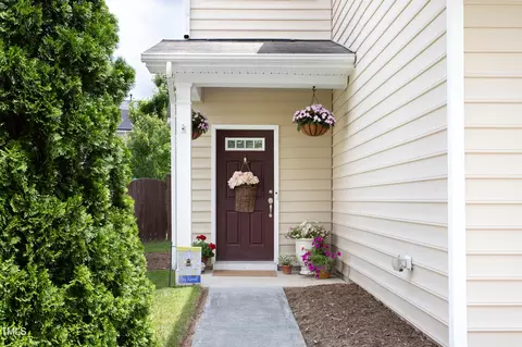 1811 Hackney Ln, Durham, NC 27703 photo 4