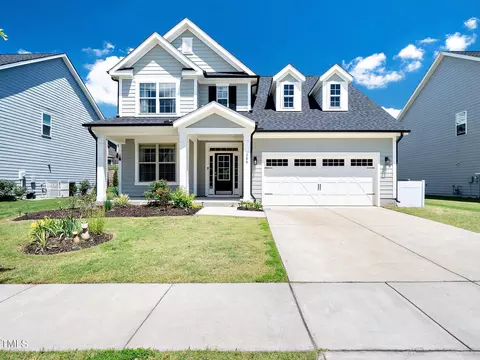 209 Woodstaff Ave, Wake Forest, NC 27587
