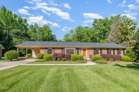 2924 Blanche Dr, Burlington, NC 27215