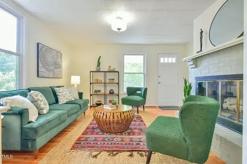 907 Edith St, Durham, NC 27705 photo 7