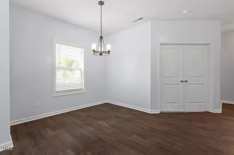 147 Pineapple Pl, Benson, NC 27504 photo 5