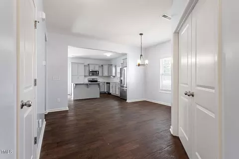 147 Pineapple Pl, Benson, NC 27504 photo 3