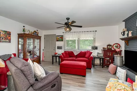 409 Longview St, Garner, NC 27529 photo 6