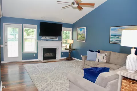 132 Sweet Pea Ln, Willow Spring, NC 27592 photo 5