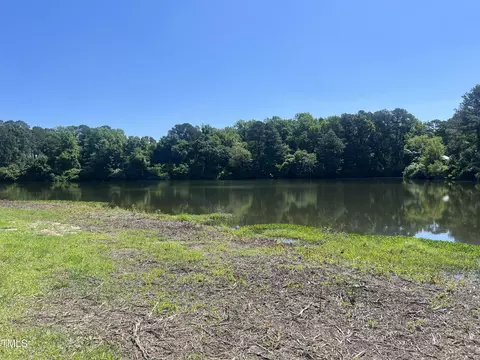 108 Azalea Ln, Four Oaks, NC 27524