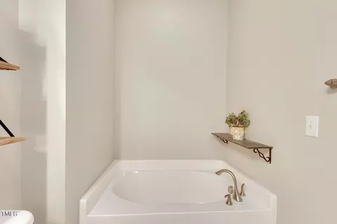 2425 Baslow Dr, Apex, NC 27539 photo 32