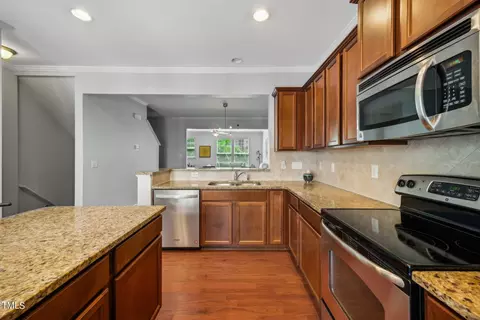 3003 Summerhouse Rd, Cary, NC 27519 photo 12