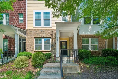 3003 Summerhouse Rd, Cary, NC 27519 photo 1