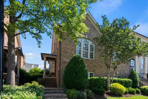 7612 Mccrimmon Pkwy, Cary, NC 27519