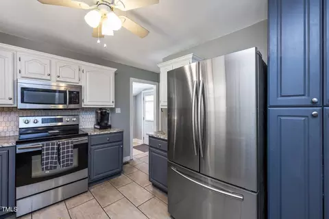 608 Frances Dr, Garner, NC 27529 photo 6