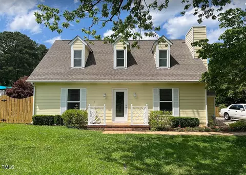 209 Seasons Dr, Raleigh, NC 27614