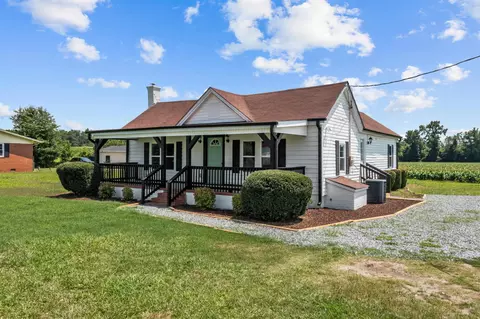 Exterior - 4230 E Us 70 Hwy, Smithfield, NC 27577 photo 3 of 3