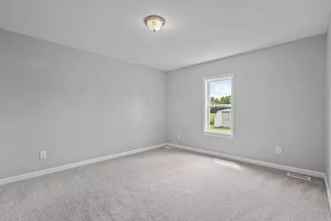 Bedroom - 4230 E Us 70 Hwy, Smithfield, NC 27577 photo 1 of 6