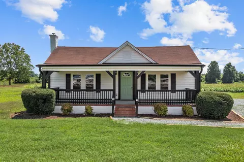 4230 E Us 70 Hwy, Smithfield, NC 27577