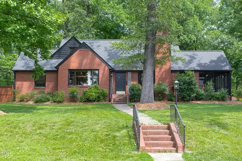 200 Knox Cir, Durham, NC 27701