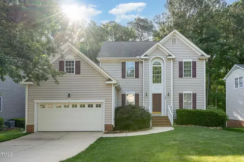 129 Longbridge Drive Dr, Cary, NC 27518