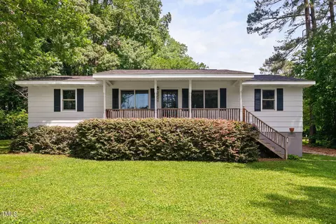 2224 Henslowe Dr, Raleigh, NC 27603