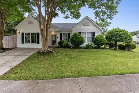 415 Quartz Dr, Durham, NC 27703