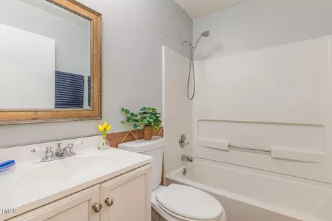 3903 Tyne Dr, Durham, NC 27703 photo 11