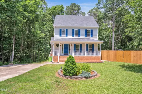 272 Kentucky Dr, Clayton, NC 27527