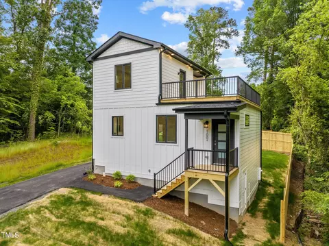 100 B Masondale Ave, Durham, NC 27707