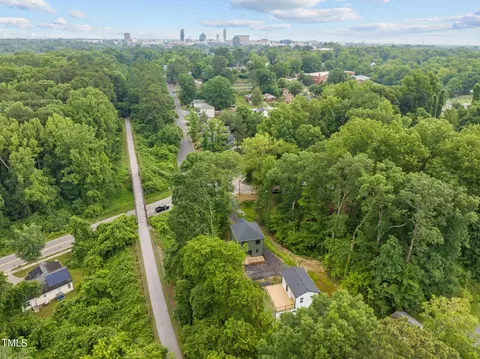 100 B Masondale Ave, Durham, NC 27707 photo 32