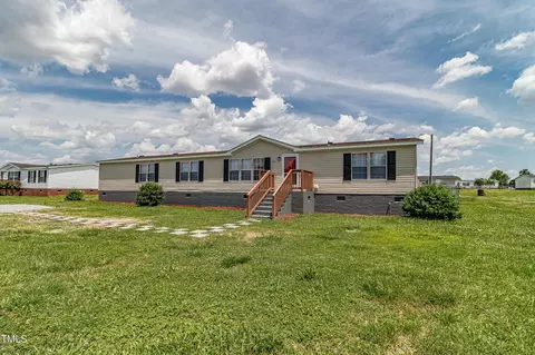 50 Winding Ln, La Grange, NC 28551