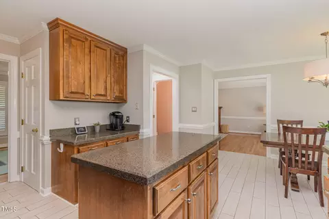 6001 Wolverhampton Dr, Raleigh, NC 27603 photo 10