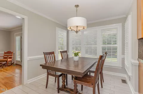 6001 Wolverhampton Dr, Raleigh, NC 27603 photo 8