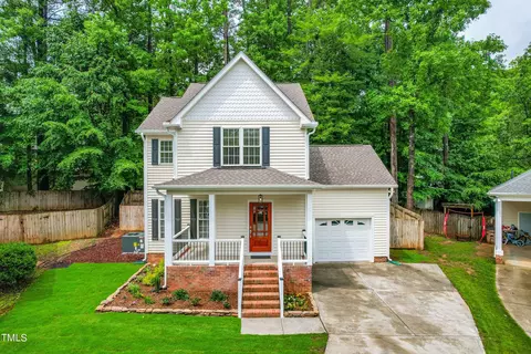 233 Whistling Swan Dr, Wake Forest, NC 27587