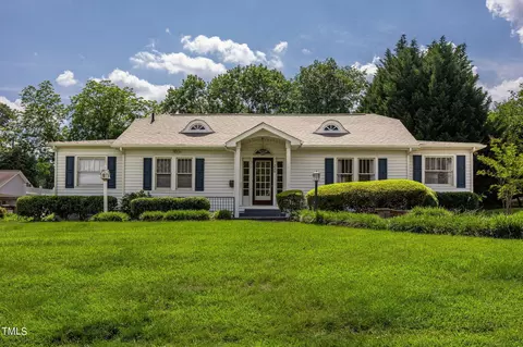234 Silver Lake Dr, Burlington, NC 27215