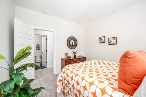 Bedroom - 206 Dacian Ave, Durham, NC 27701 photo 6 of 6
