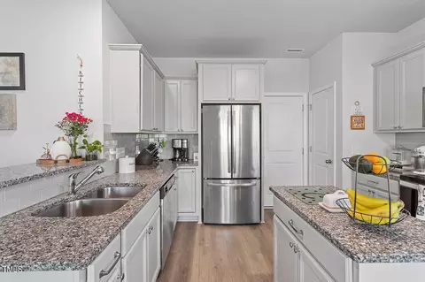 121 Nutmeg Ln, Garner, NC 27529 photo 7