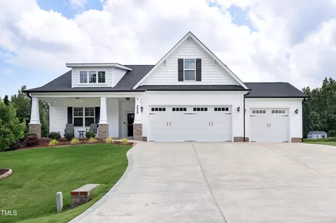 222 Heart Pine Dr, Wendell, NC 27591