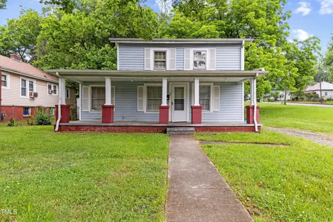 714 Tucker St, Burlington, NC 27215