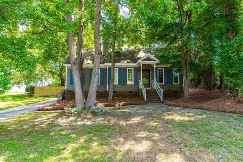 707 Chapwith Rd, Garner, NC 27529