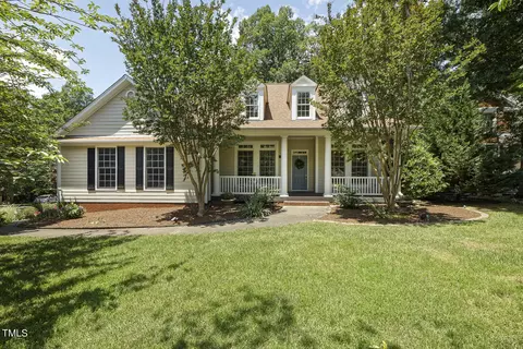 101 Chalkwell Ct, Cary, NC 27519