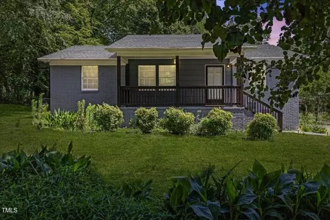 3032 Rosebriar Dr, Durham, NC 27705