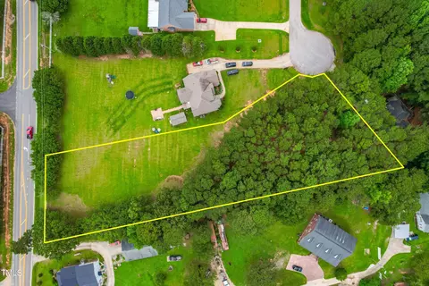 000 Moultrie Ct, Clayton, NC 27527