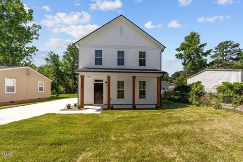 261 W Lillington St, Angier, NC 27501