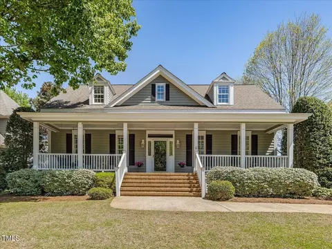 415 Summers Walk Cir, Garner, NC 27529