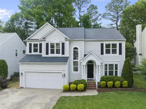 9605 Miranda Dr, Raleigh, NC 27617